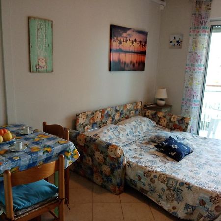 La Magia Del Mare Apartment ลินญาโน ซับเบียโดโร ภายนอก รูปภาพ