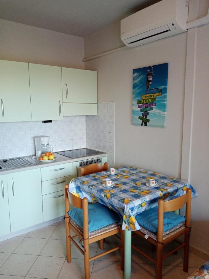 La Magia Del Mare Apartment ลินญาโน ซับเบียโดโร ภายนอก รูปภาพ