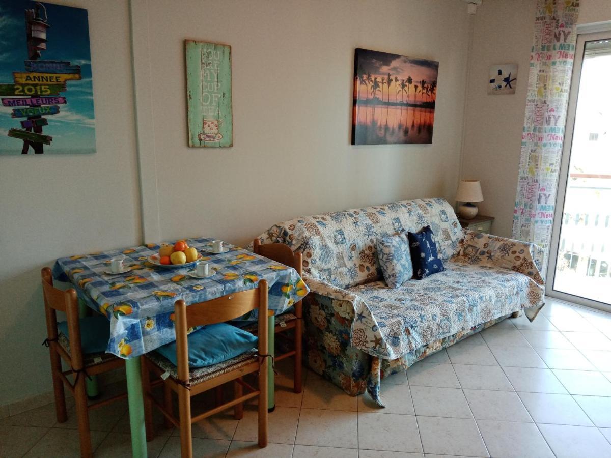 La Magia Del Mare Apartment ลินญาโน ซับเบียโดโร ภายนอก รูปภาพ