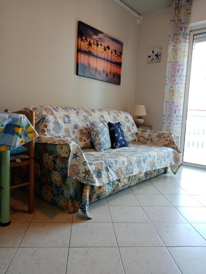 La Magia Del Mare Apartment ลินญาโน ซับเบียโดโร ภายนอก รูปภาพ